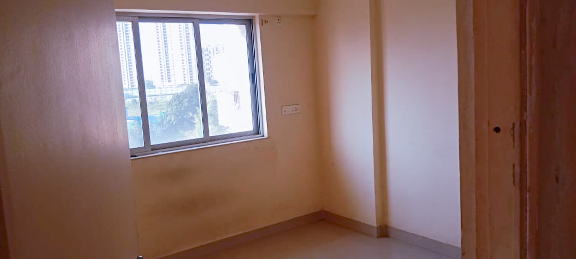 Property Photos 8