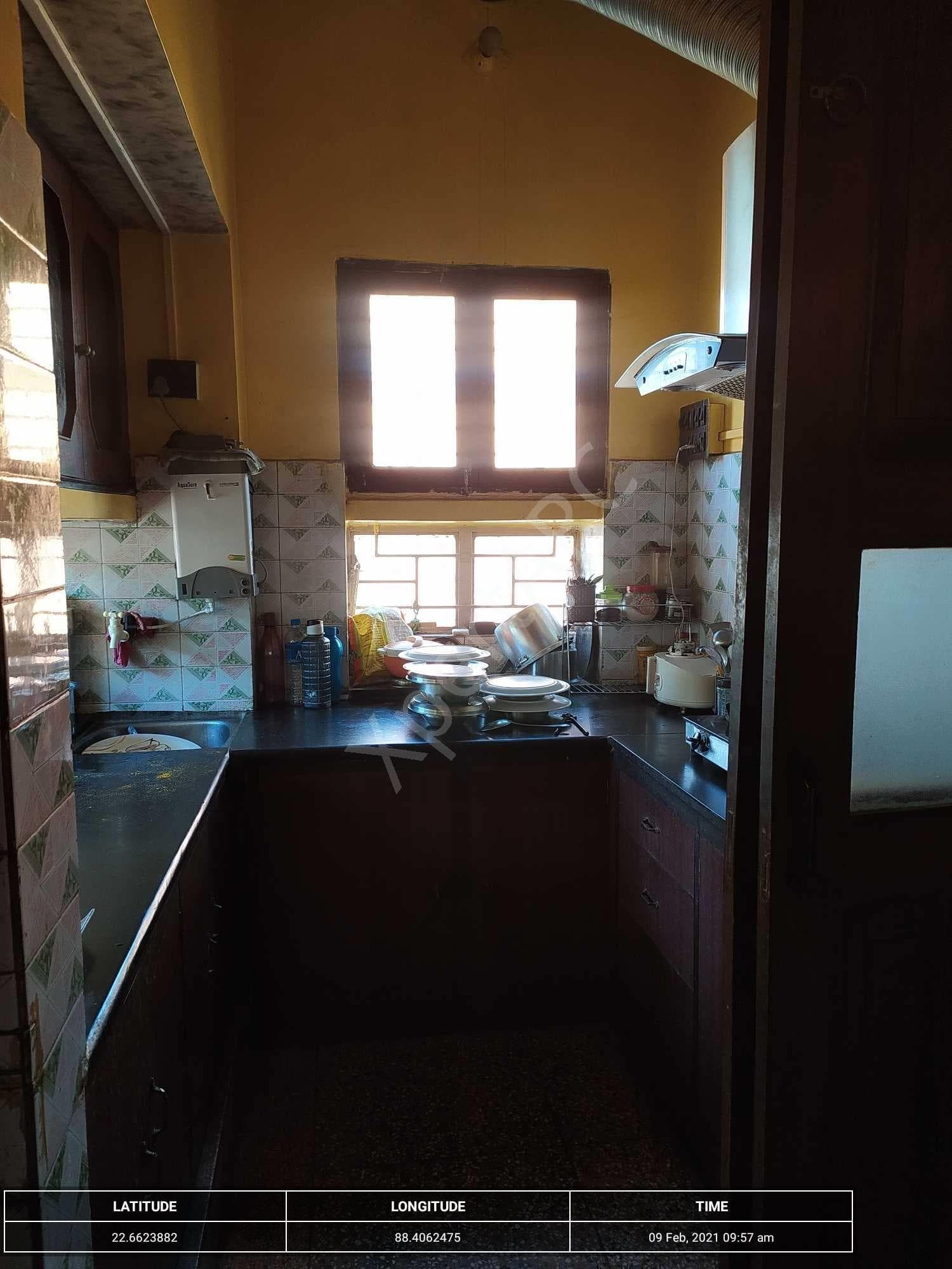 Property Photos 8