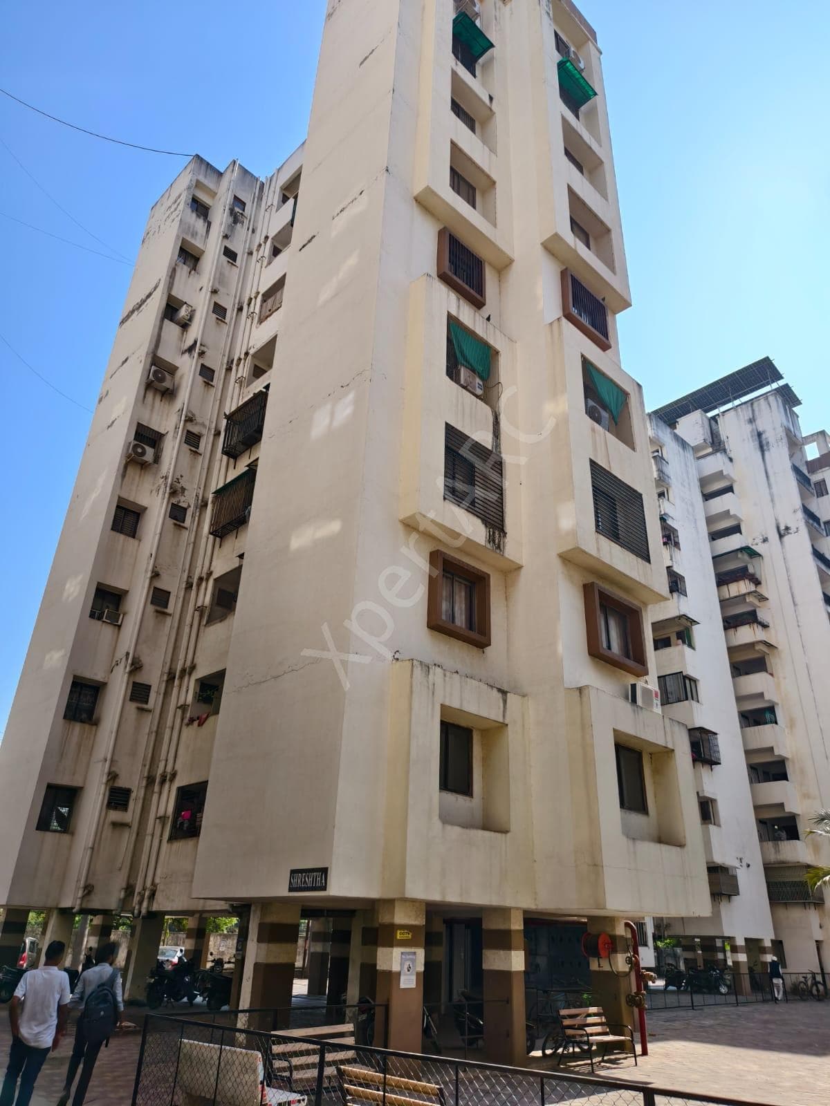 Property Photos 8