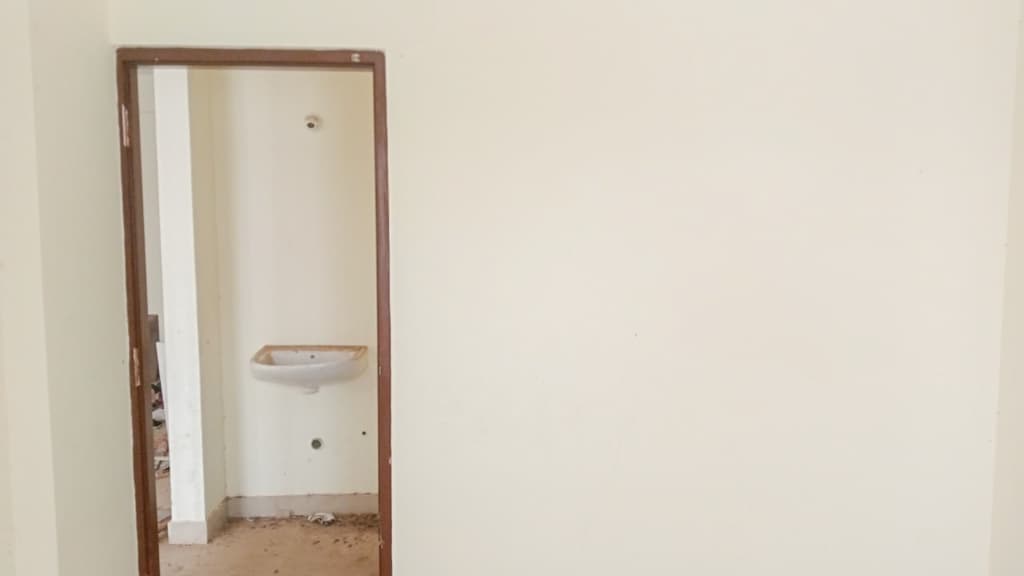 Property Photos 6