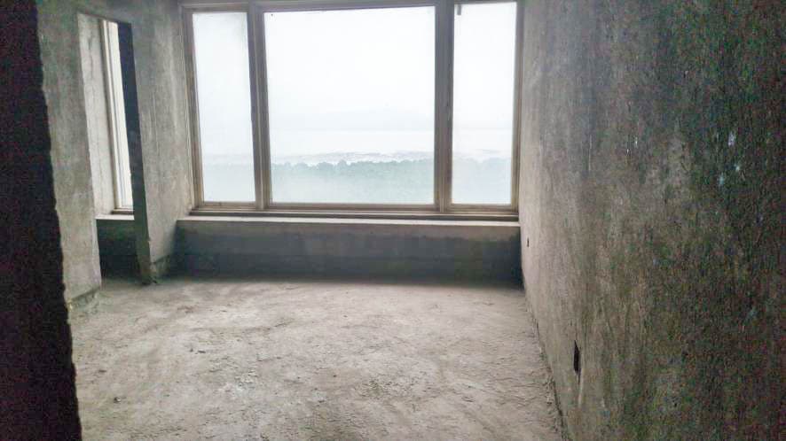Property Photos 4