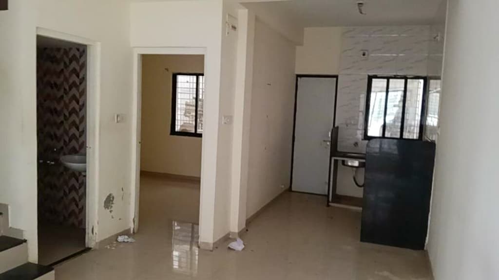 Property Photos 18