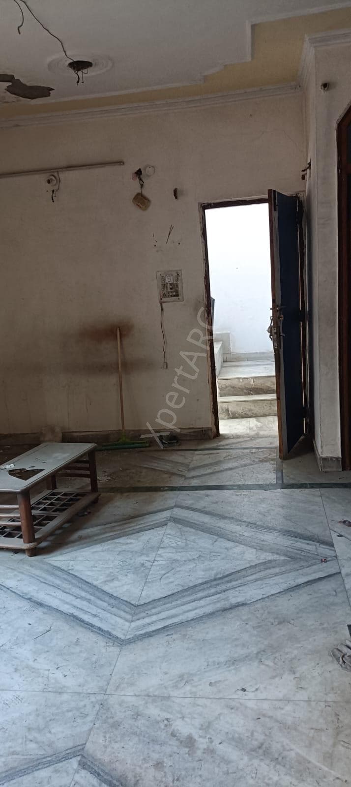 Property Photos 8