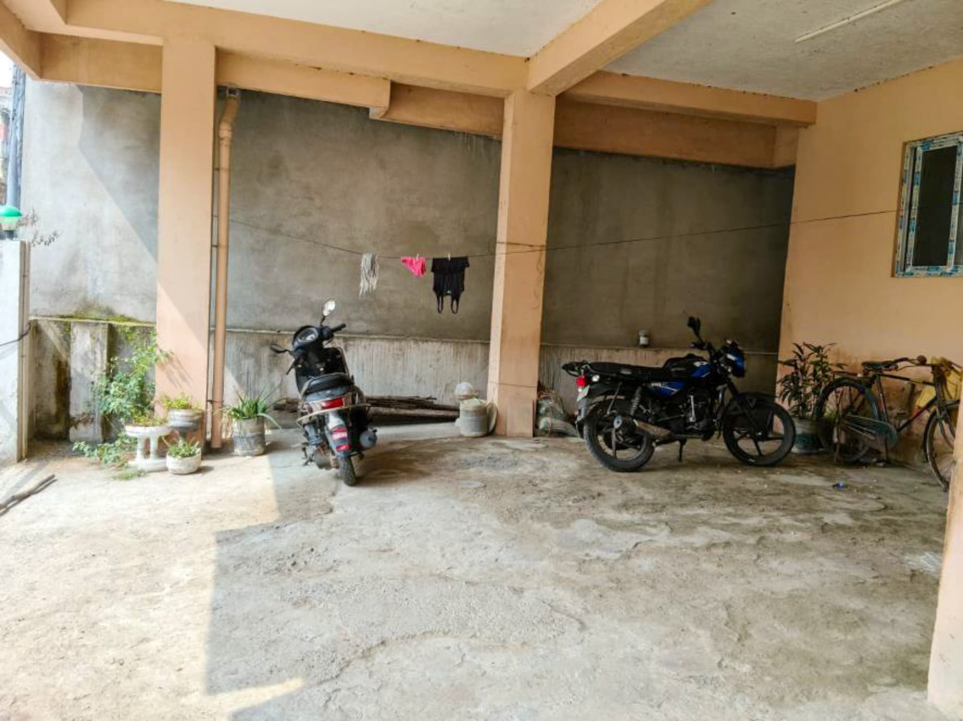 Property Photos 7