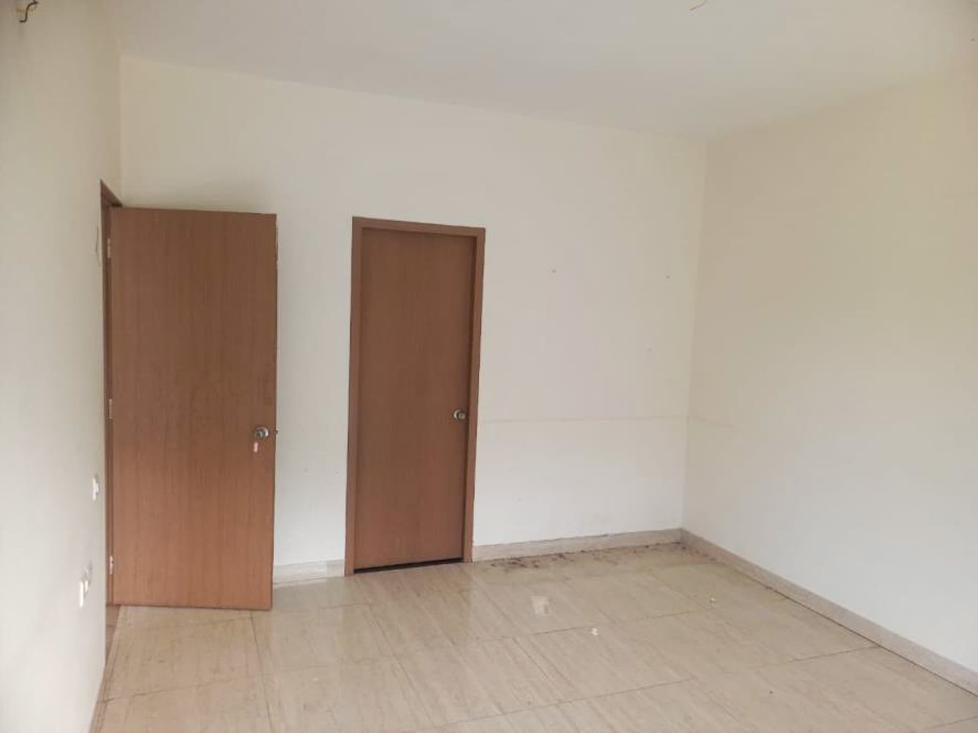 Property Photos 12