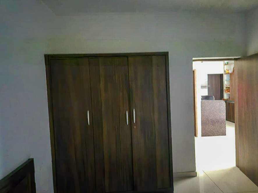 Property Photos 13