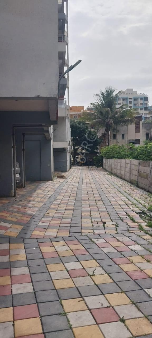 Property Photos 7