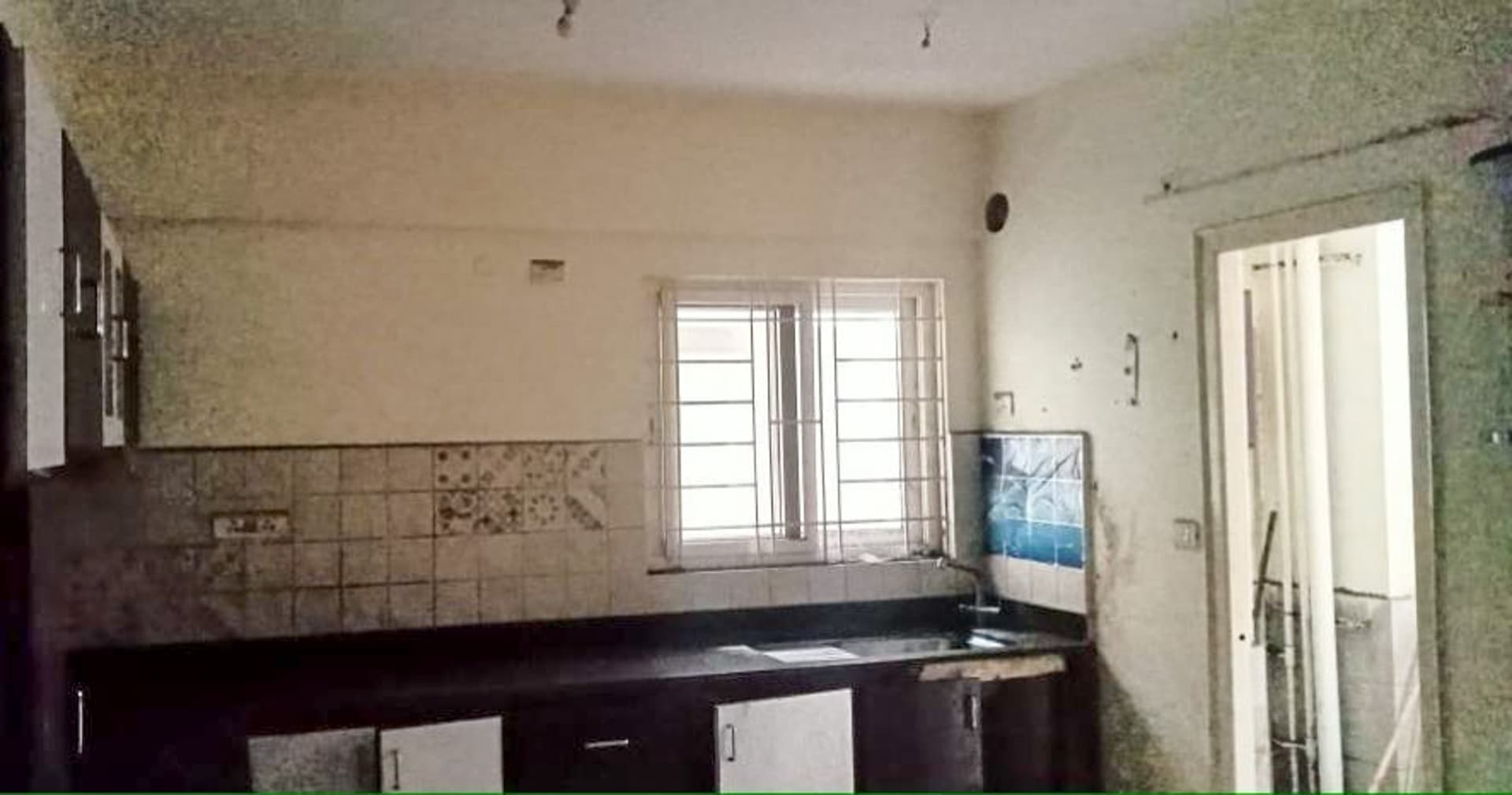 Property Photos 11