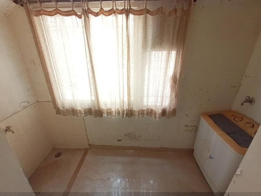 Property Photos 40