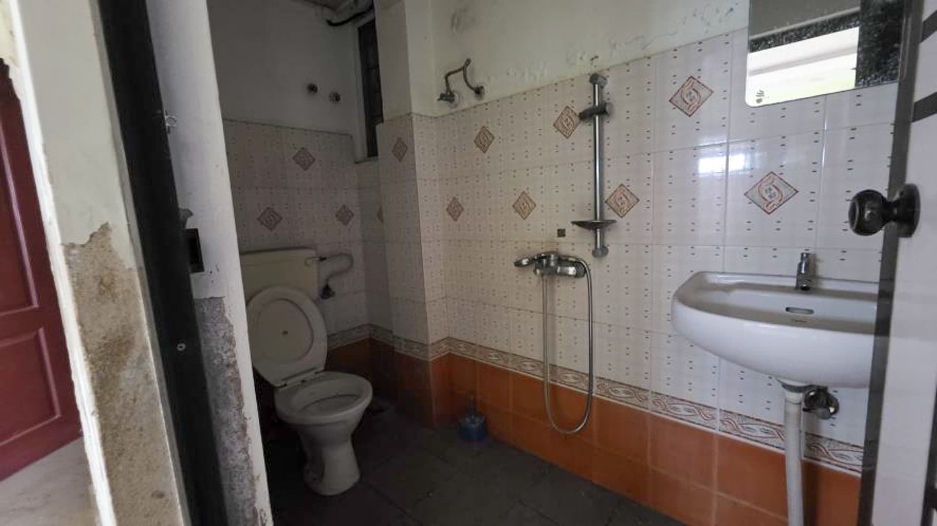 Property Photos 40