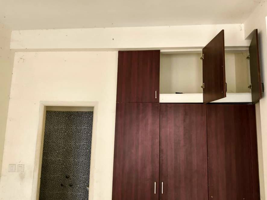 Property Photos 11
