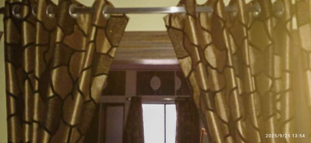 Property Photos 9