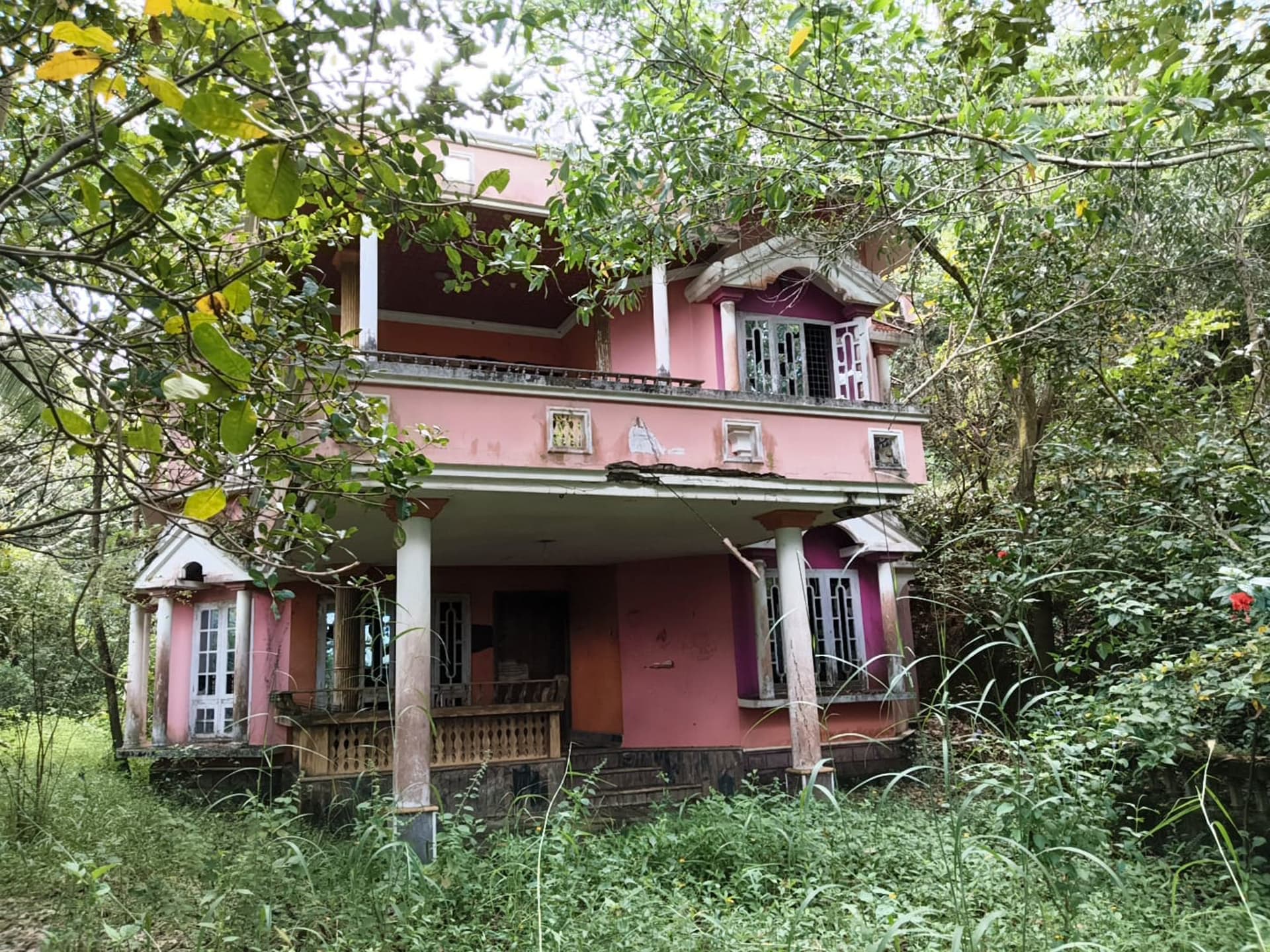 Property Photos 1