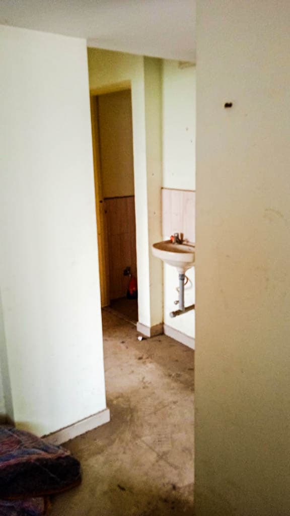 Property Photos 17