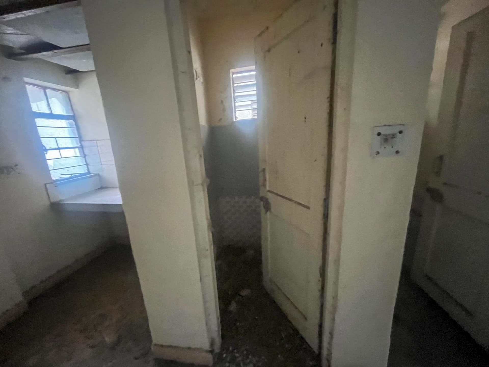 Property Photos 9