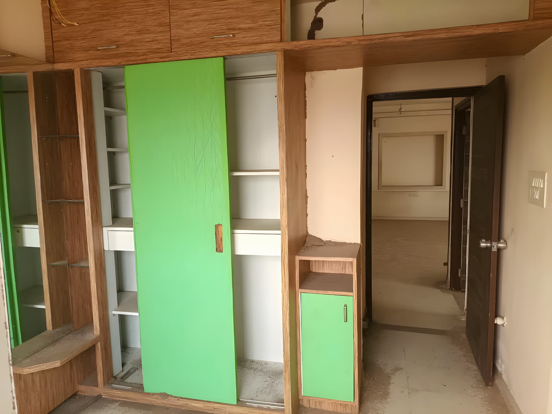 Property Photos 9