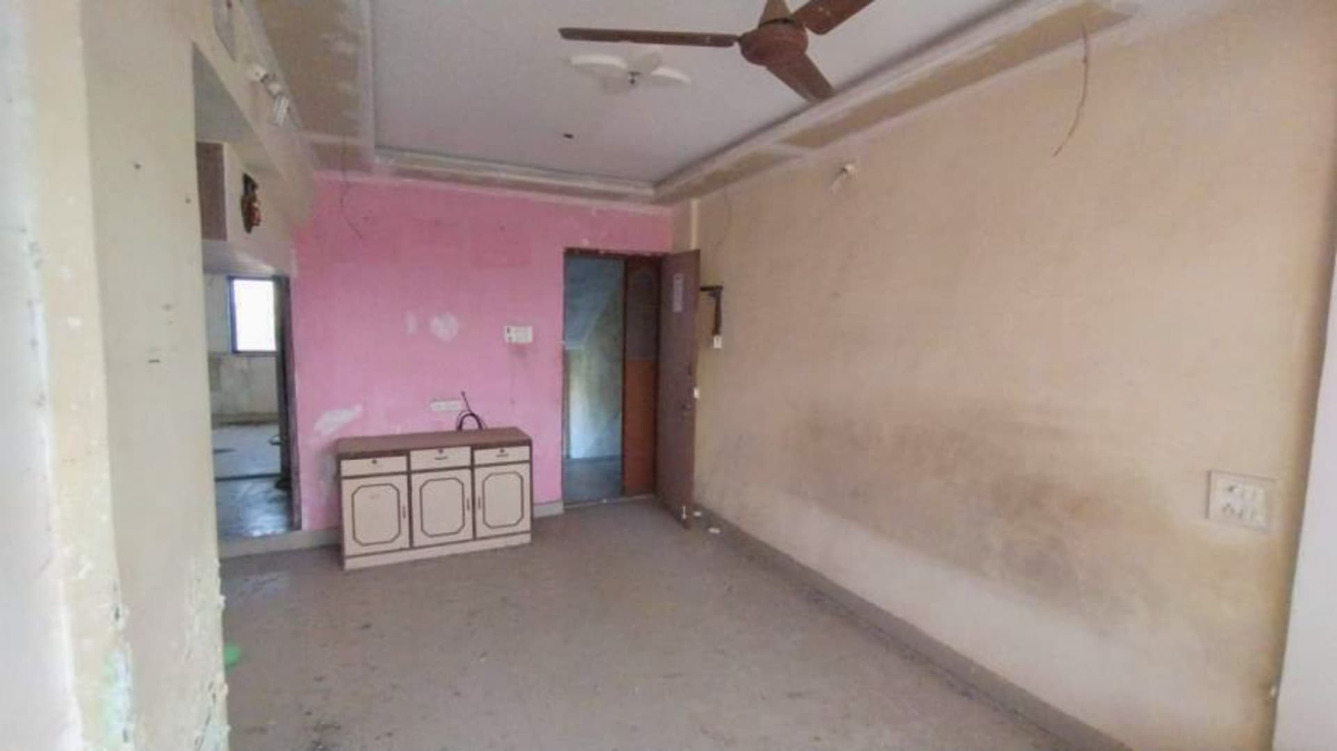 Property Photos 7