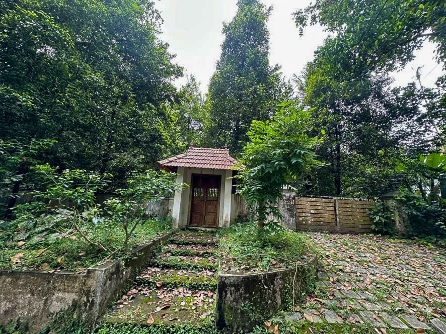 Property Photos 14
