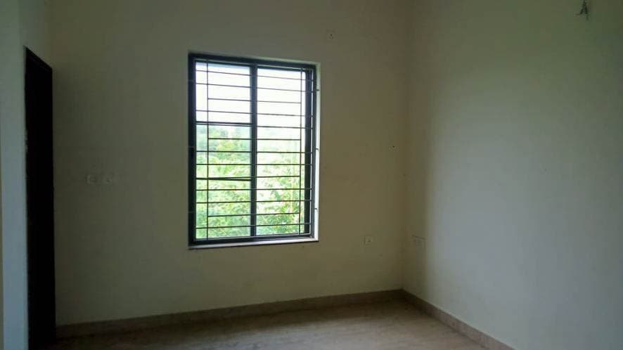 Property Photos 11