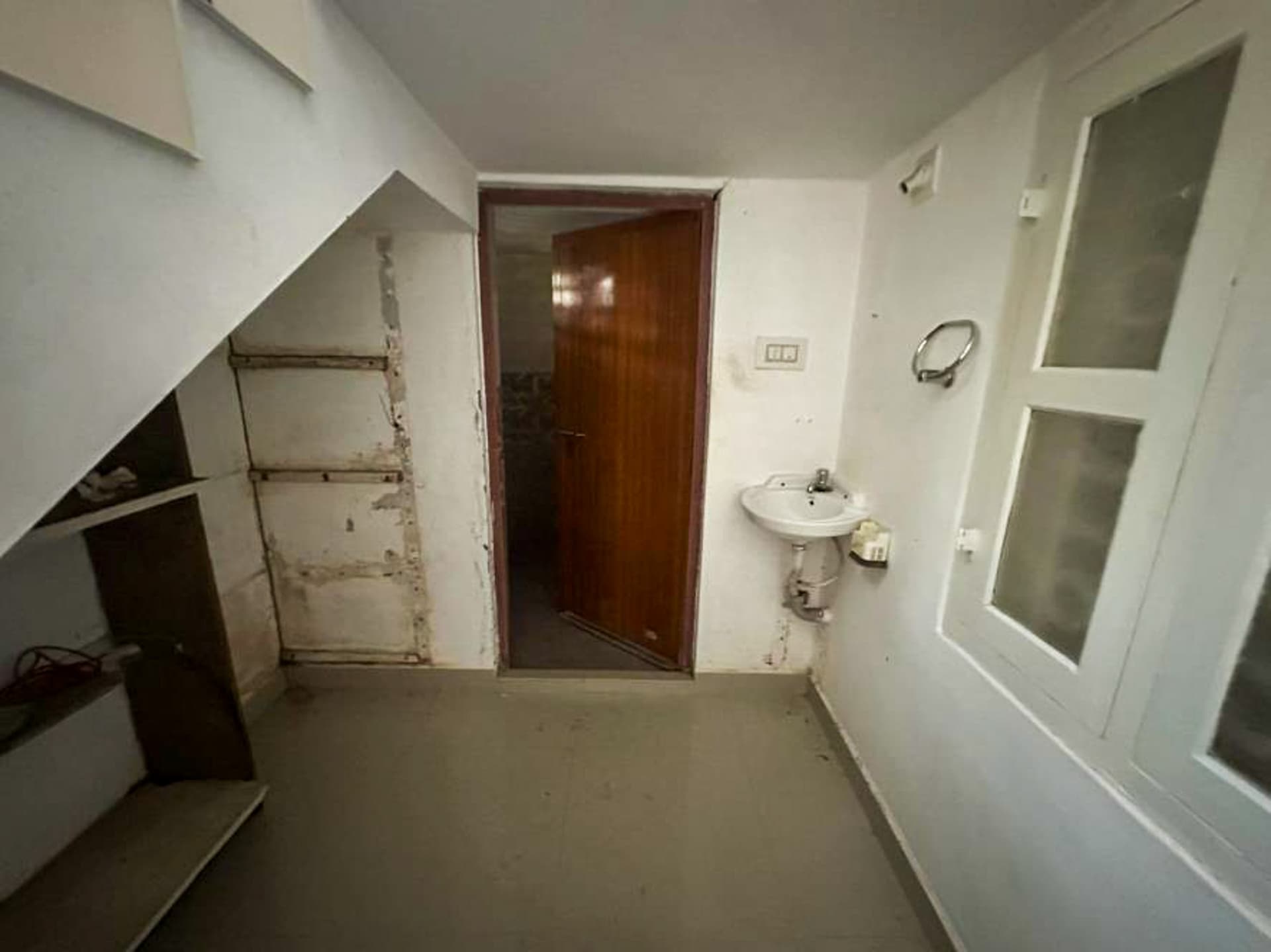Property Photos 18