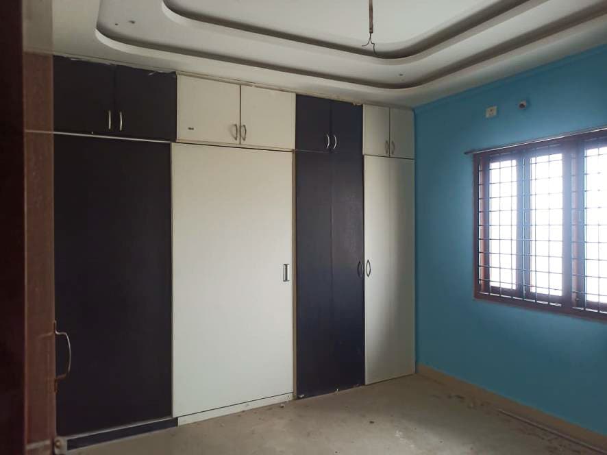 Property Photos 22