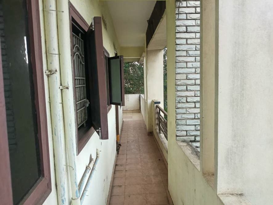 Property Photos 9