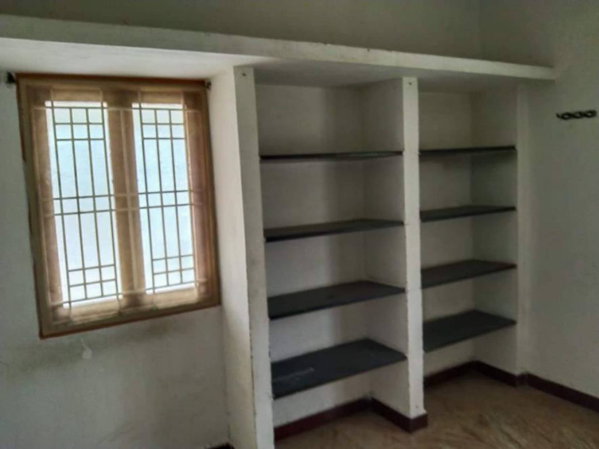 Property Photos 18