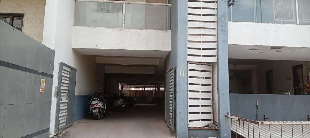 Property Photos 5