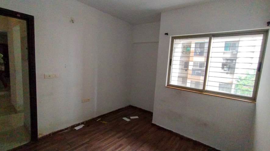 Property Photos 12