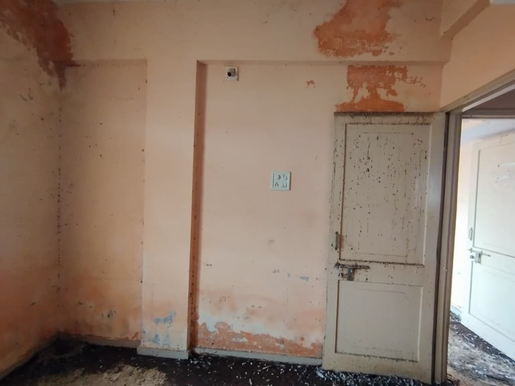Property Photos 6