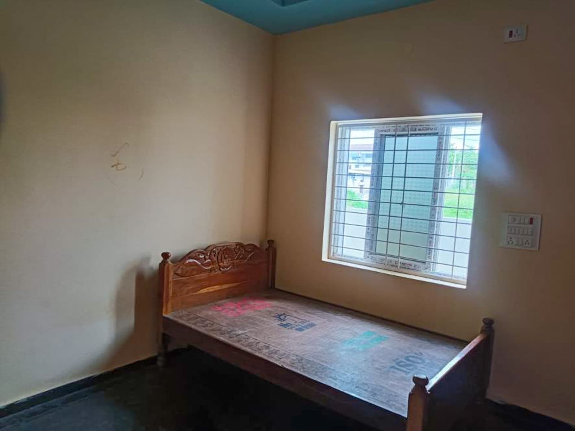 Property Photos 6
