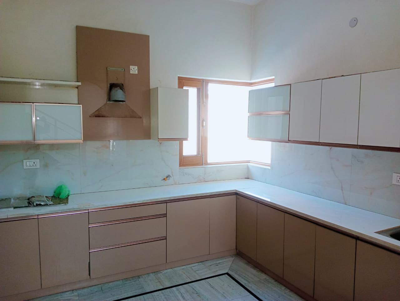 Property Photos 4