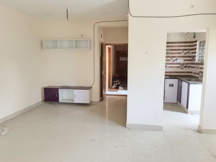 Property Photos 25