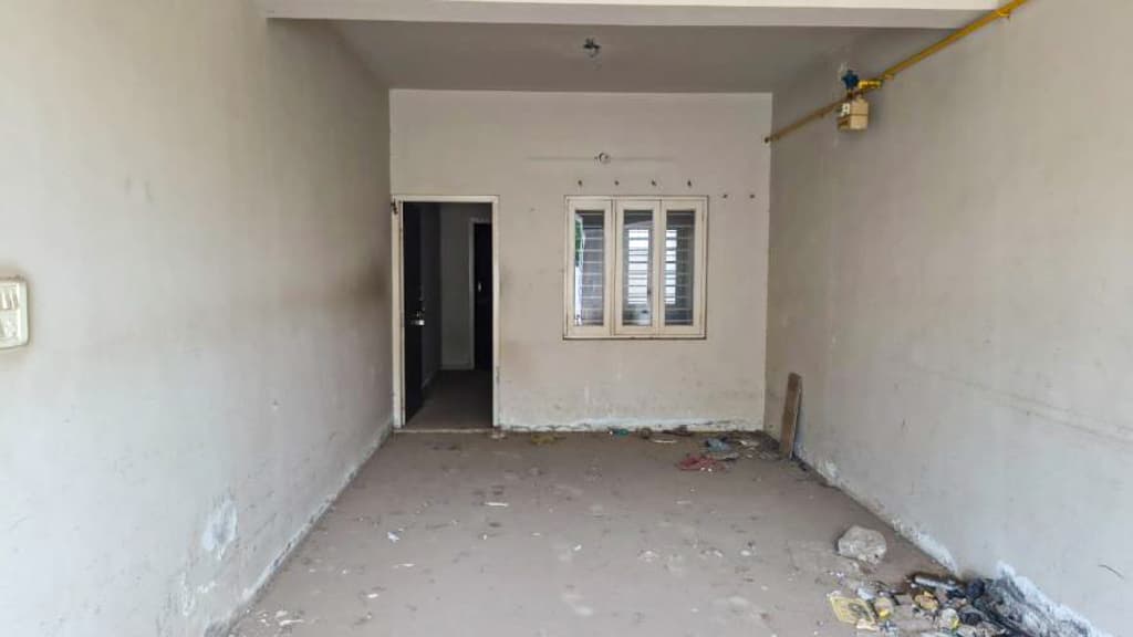 Property Photos 4