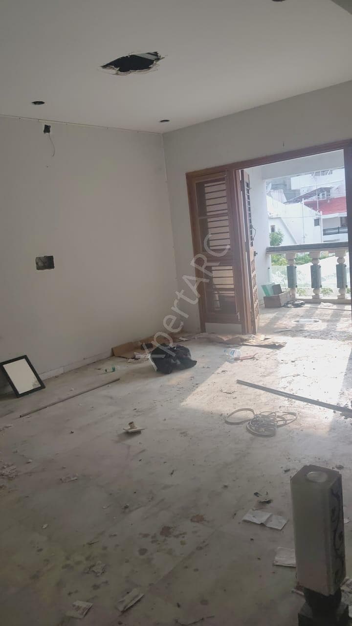 Property Photos 33