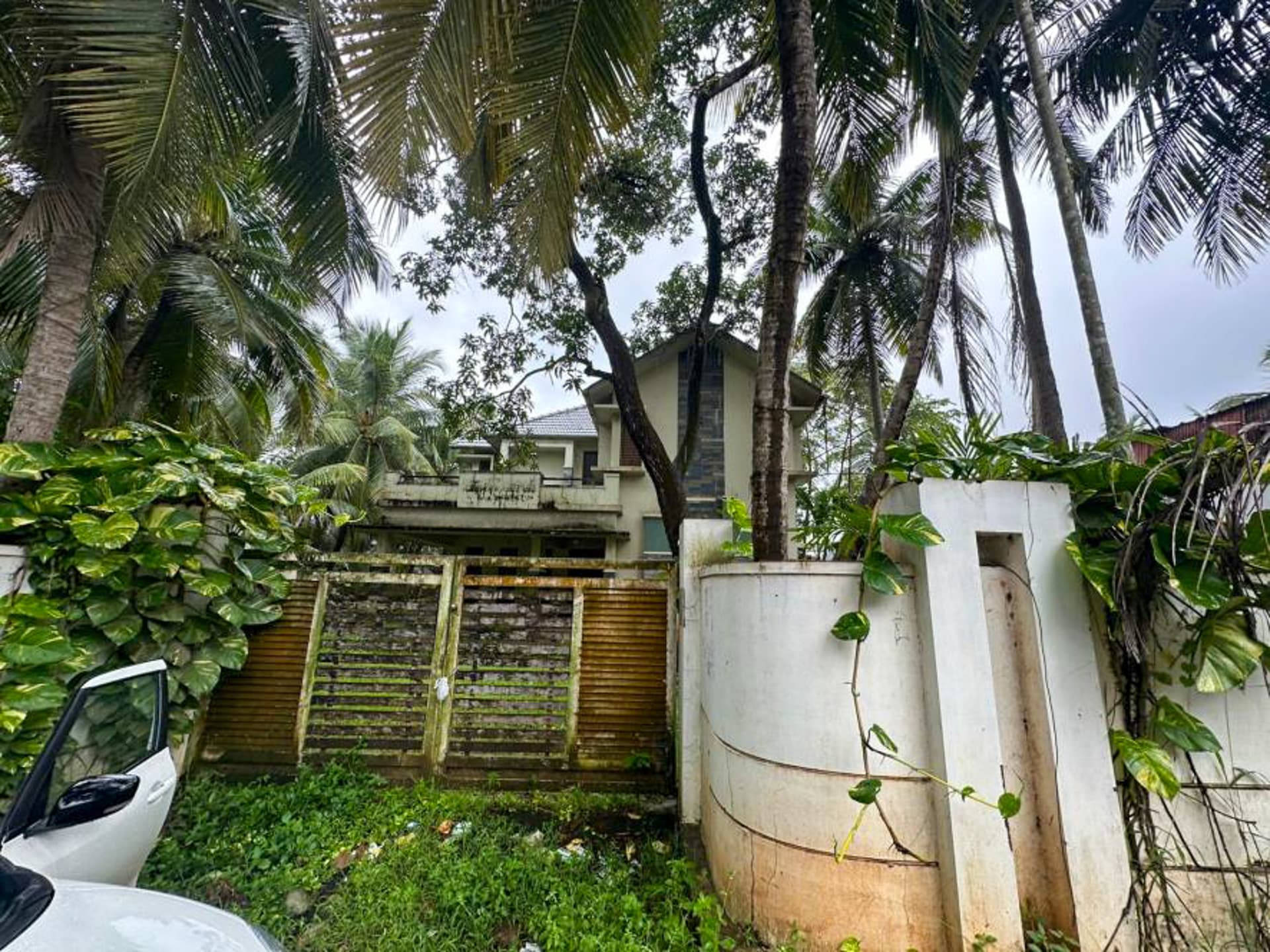 Property Photos 9