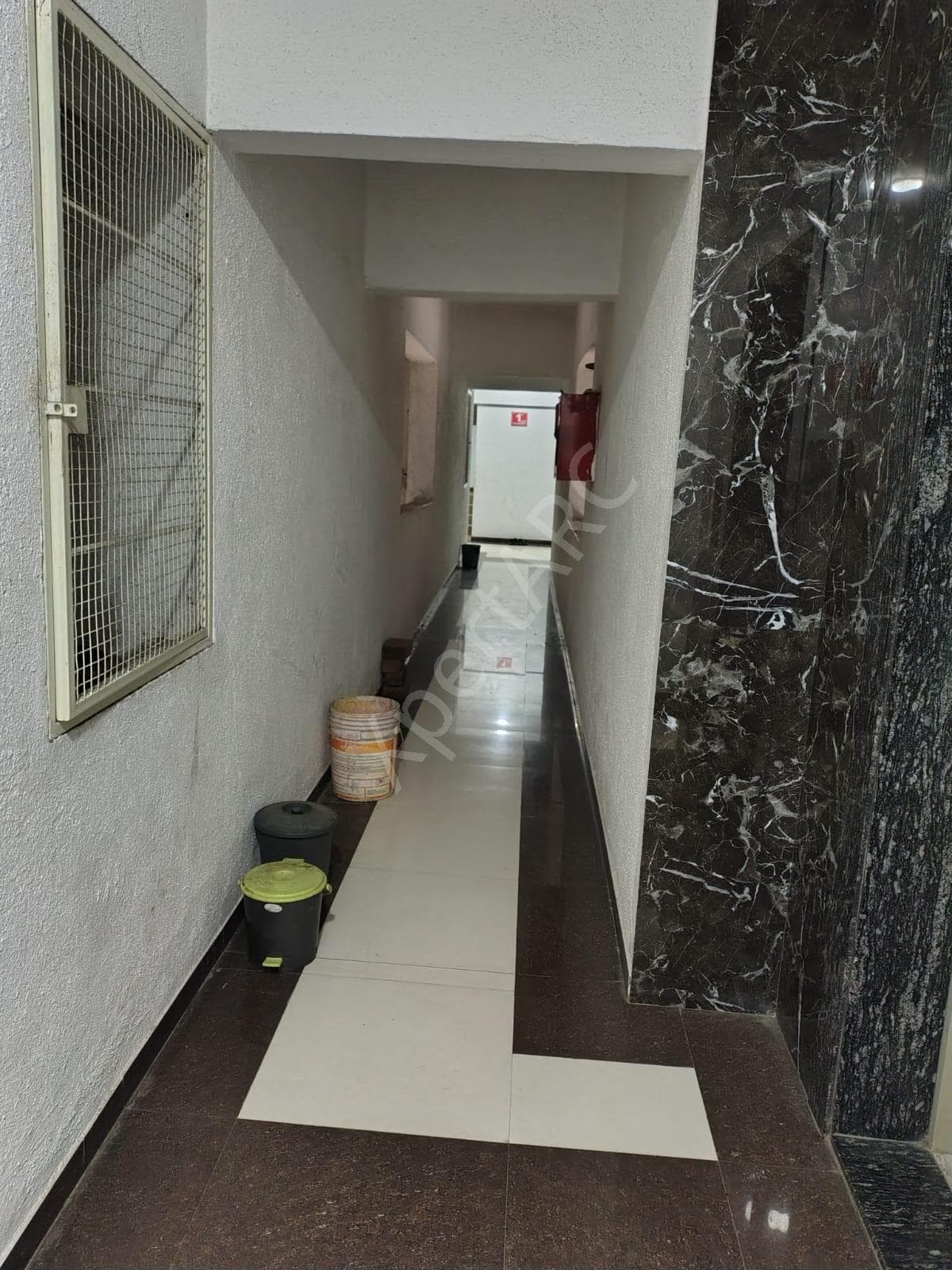 Property Photos 16