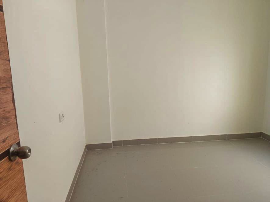 Property Photos 12