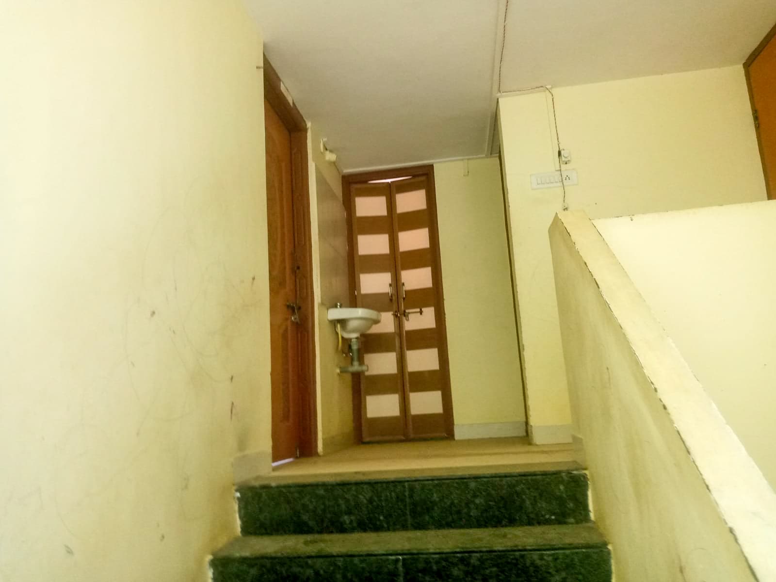 Property Photos 8