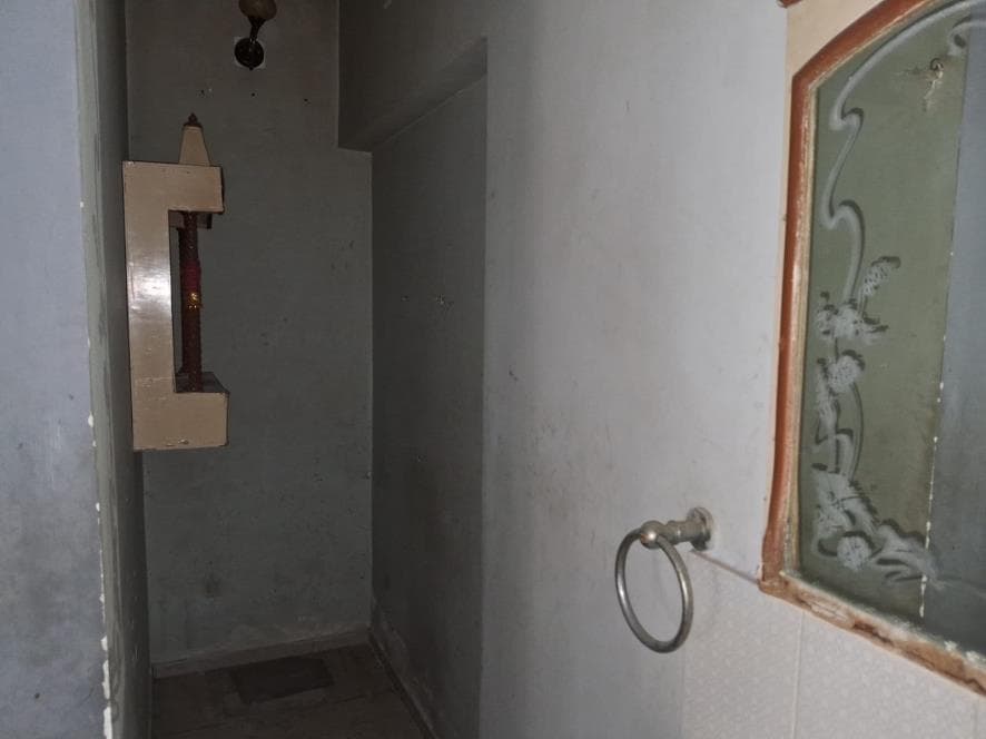 Property Photos 7