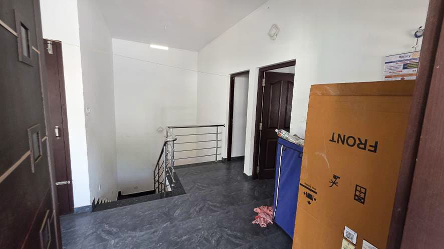 Property Photos 16