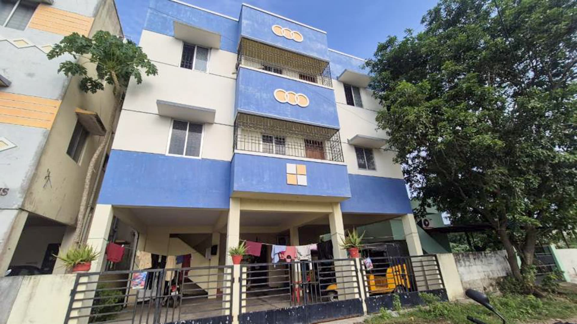 Property Photos 1