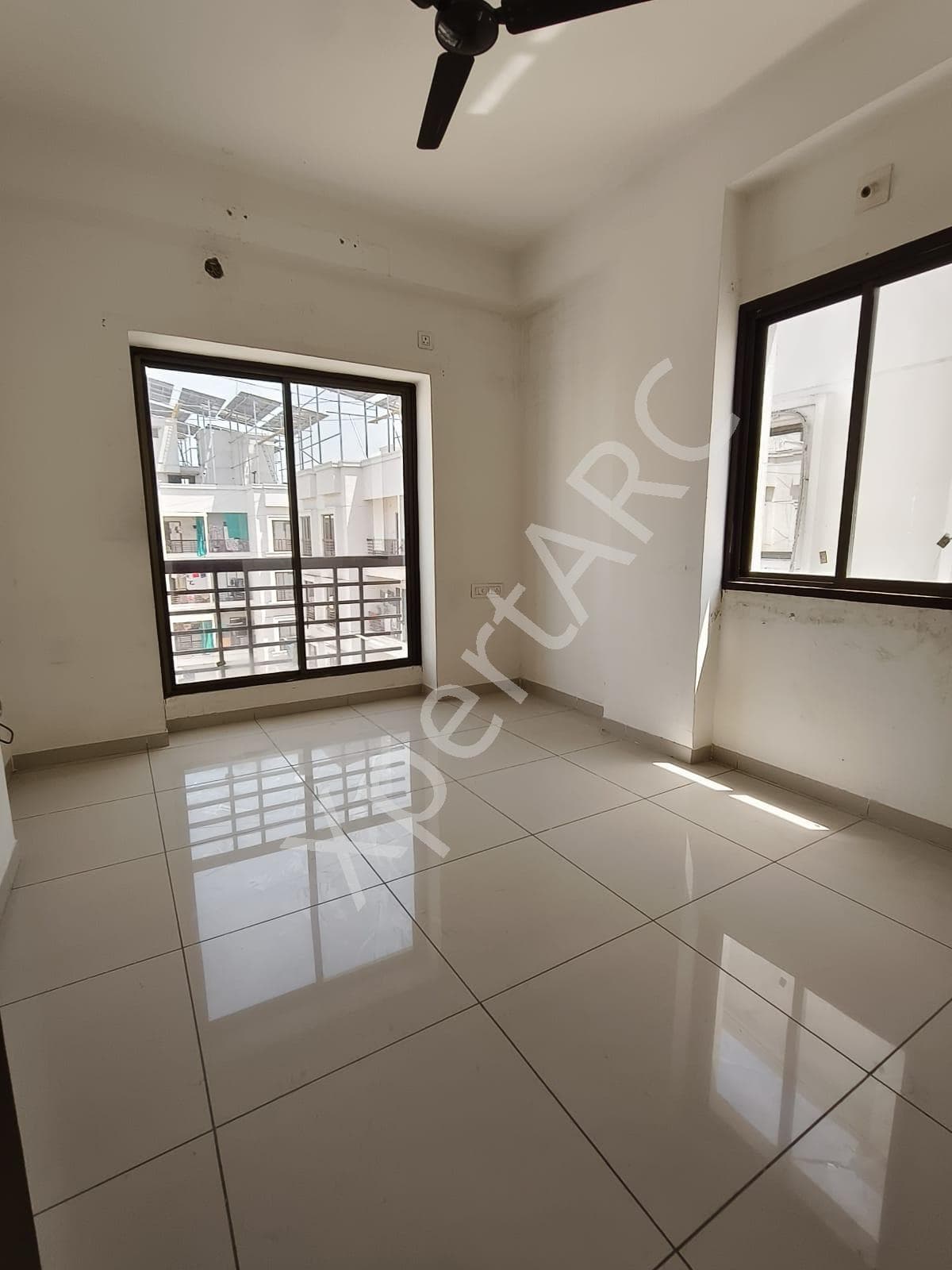 Property Photos 19
