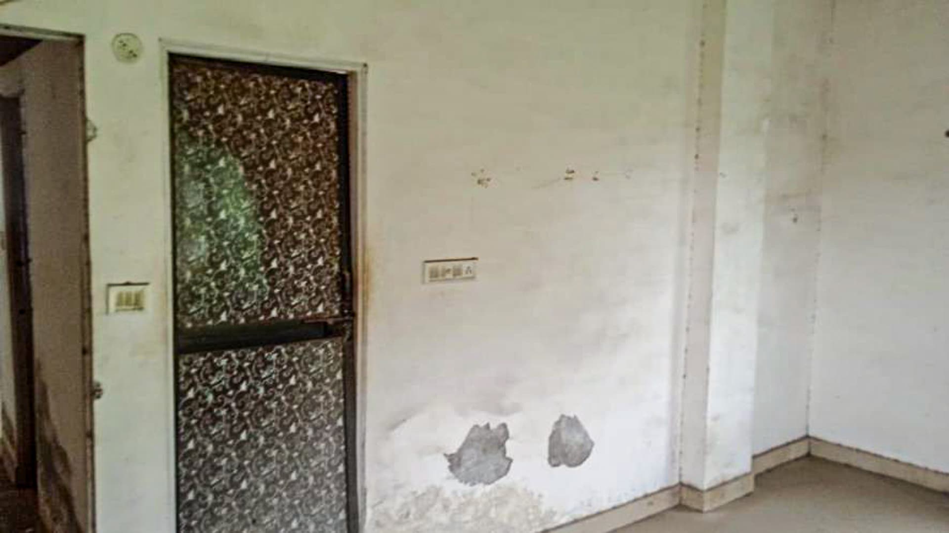 Property Photos 18