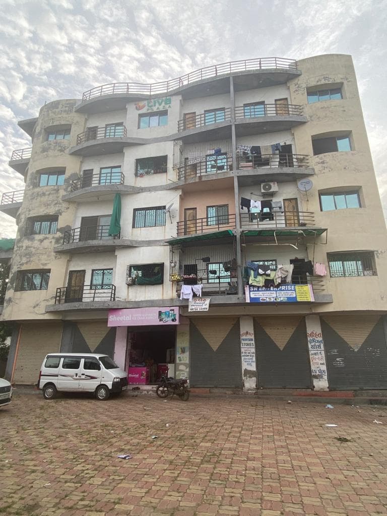 Property Photos 1