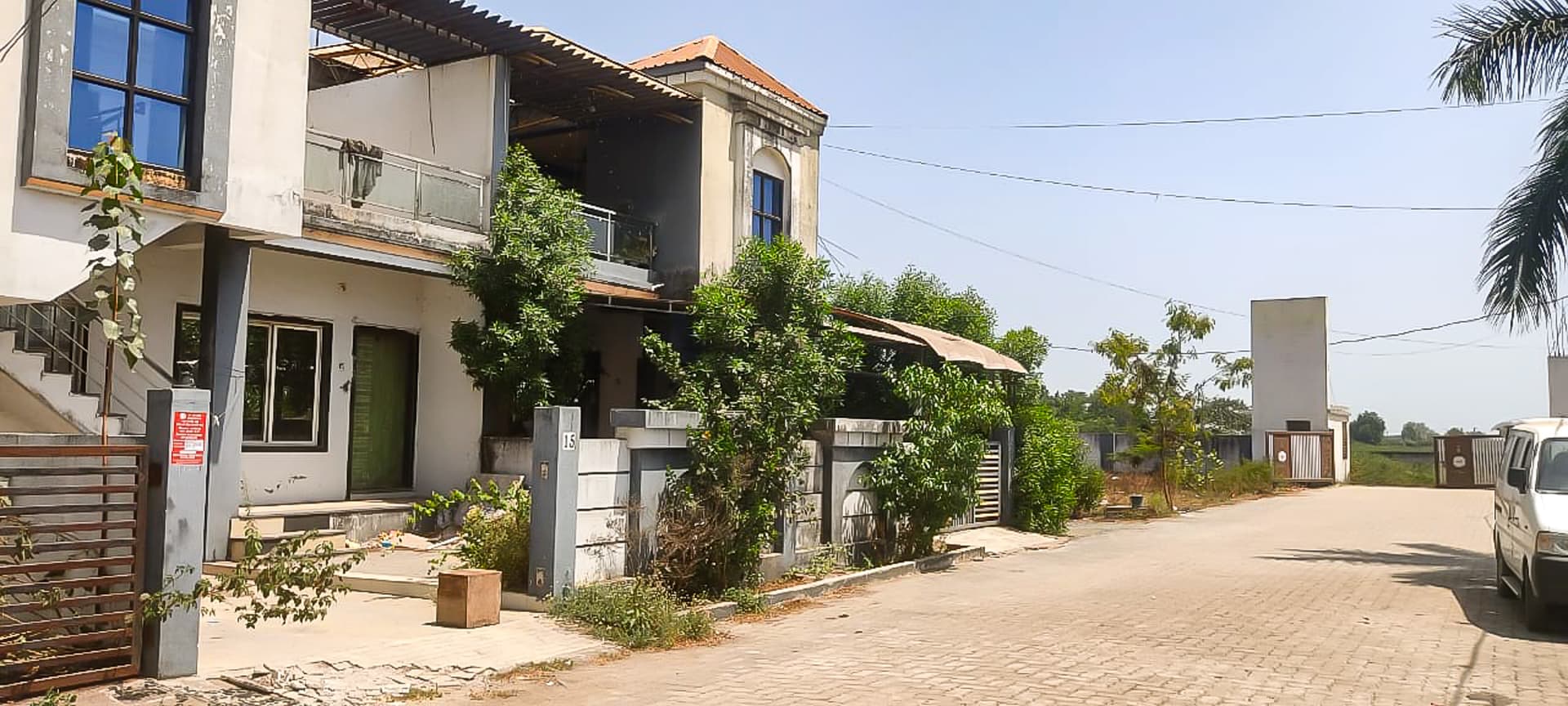 Property Photos 18