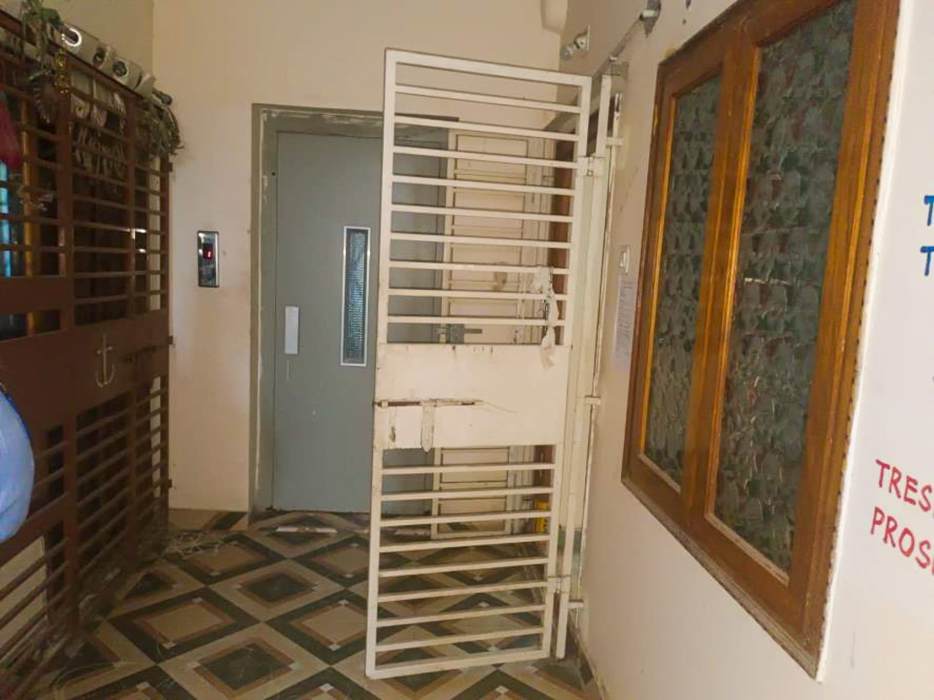Property Photos 12