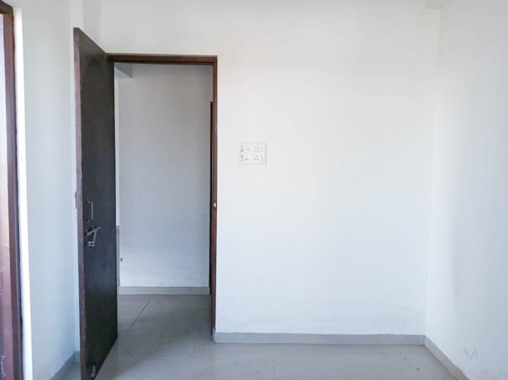 Property Photos 12