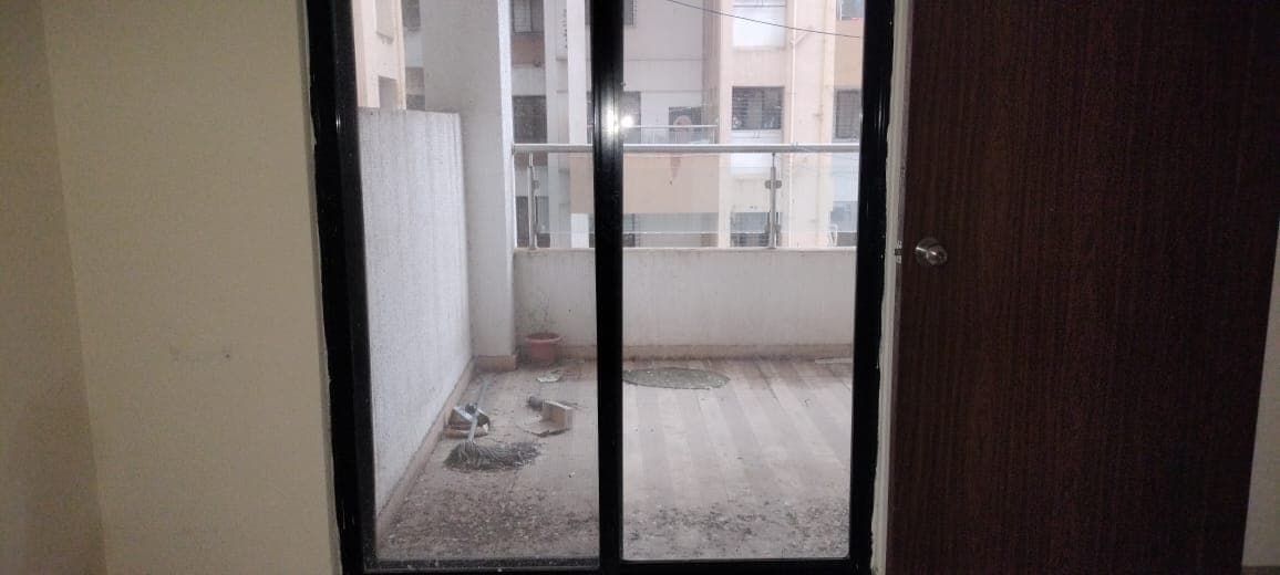 Property Photos 6