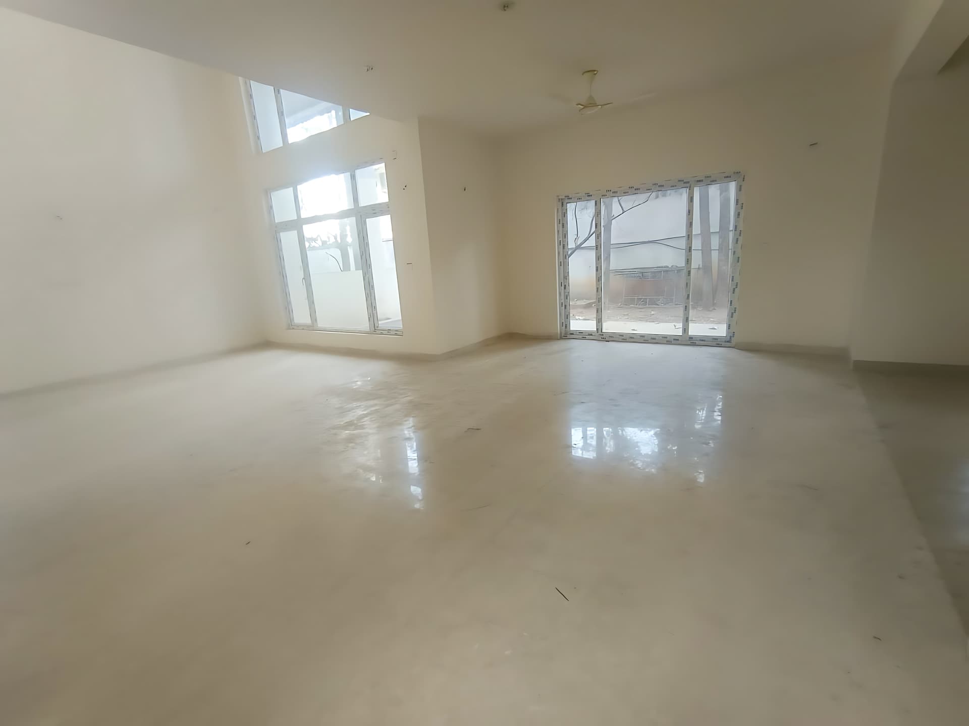 Property Photos 9